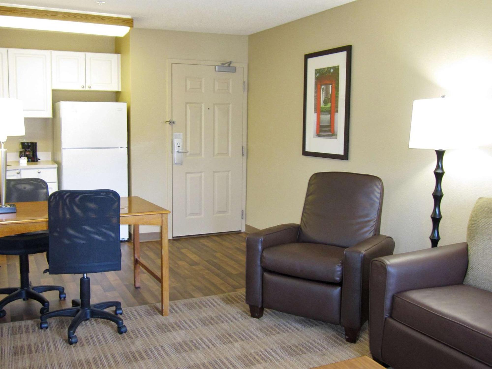 Extended Stay America Suites - Fayetteville - Fort Bragg Exterior photo