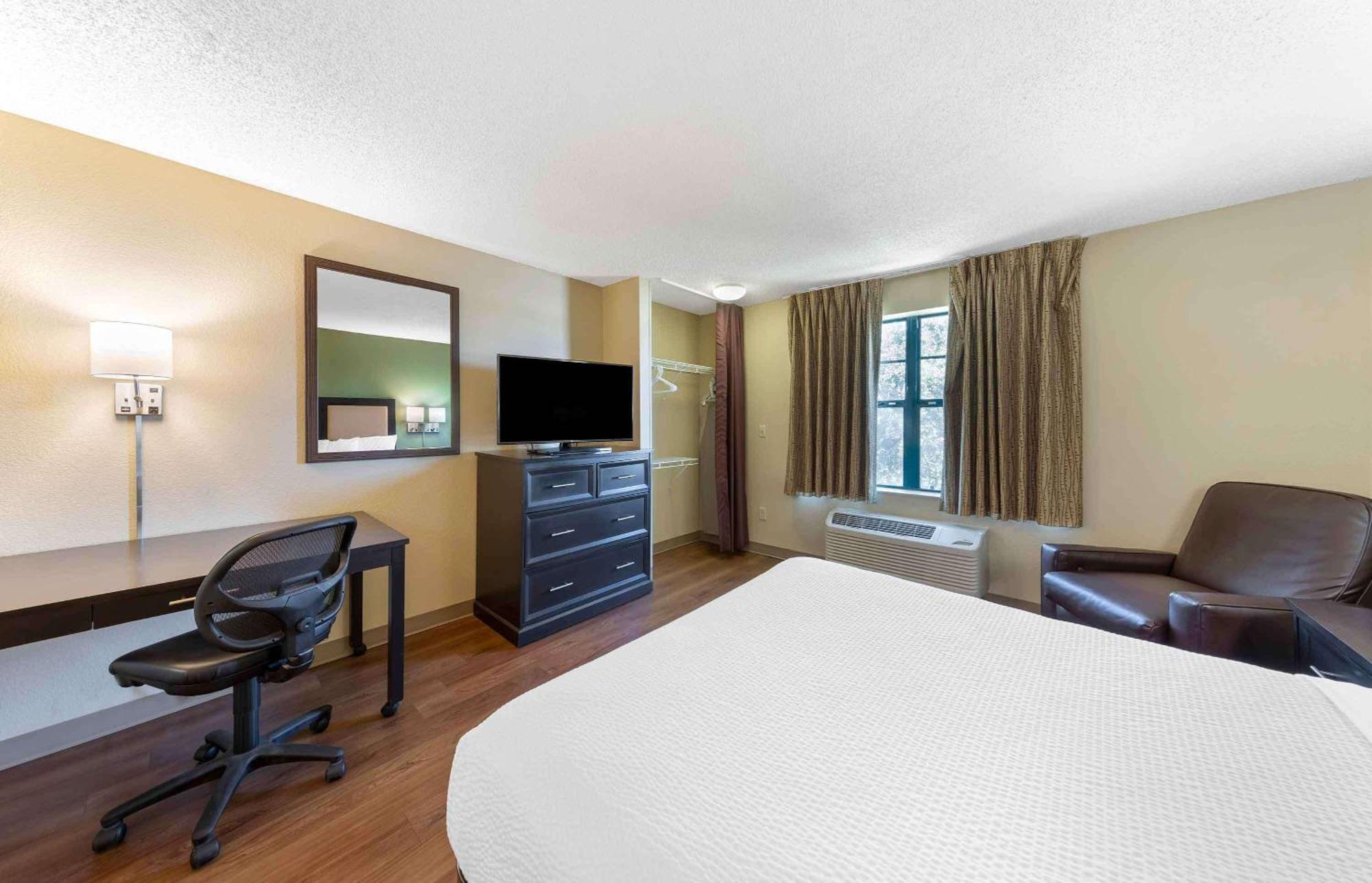 Extended Stay America Suites - Fayetteville - Fort Bragg Exterior photo